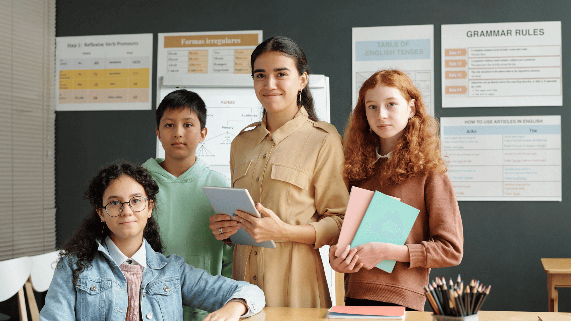 Aprenda inglês online ao vivo com professores nativos da Lesser School. Aulas dinâmicas e interativas para fluência rápida e eficaz.